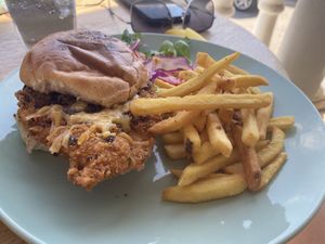 !! NICHT !! vegan - Chicken Burger   at Pure Kitchen in Cumbre Del Sol