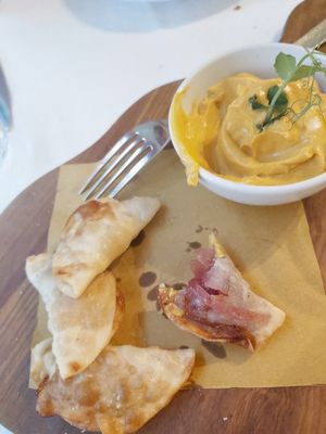 Antipasto vegan at Antica Locanda Luigina in Mattarana