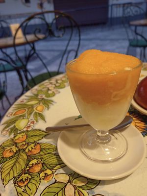 Cachi and lemon at Bam Bar in Taormina