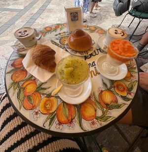 Note the brioche pictured is NOT vegan but everything else is😄 at Bam Bar in Taormina