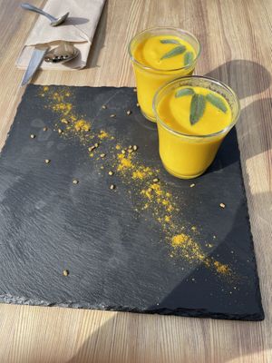 Crema de zanahoria  at La Tarara de Guaso in Huesca