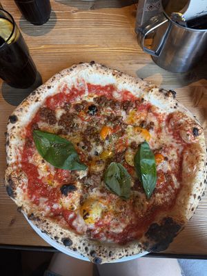 “THE PERTUTTI” vegan pizzaa  at Grosso Napoletano in Sevilla