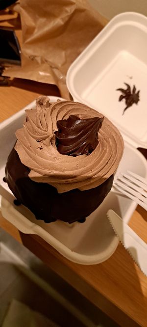 Vegan Nutella Cronut at Chök - Sevilla in Sevilla