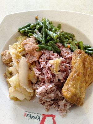 Brown rice with 3 dishes $5.20 at ABC Vegetarian Food 健康素食 - Toa Payoh in Central Singapore