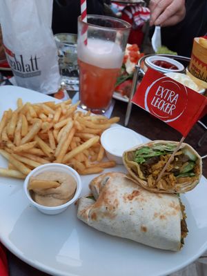 Vegan Shawarma Wrap at Cafe Extrablatt in Freiburg