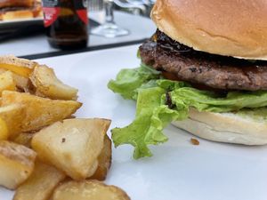 Hamburguesa  at Bocateria Marbore in Torla-ordesa