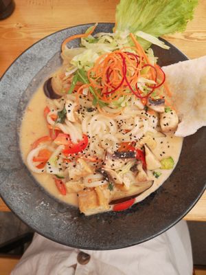 24. Drunken Noodles at Bay Vegan in Halle