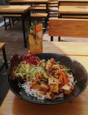 Rice noodles with tofu at Bay Vegan in Halle