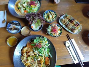 Unten 21 und oben 24 at Bay Vegan in Halle