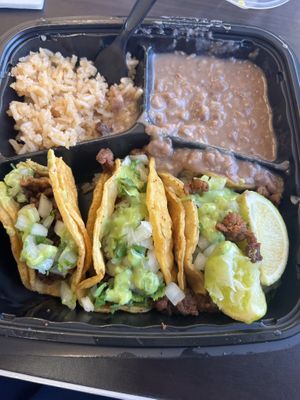 Awesome asada tacos 🔥   at Viva Vegan in Colton