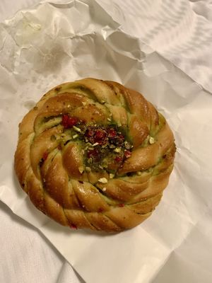 Pistacchio bun   at Gateau - Södra Förstadsgatan in Malmo