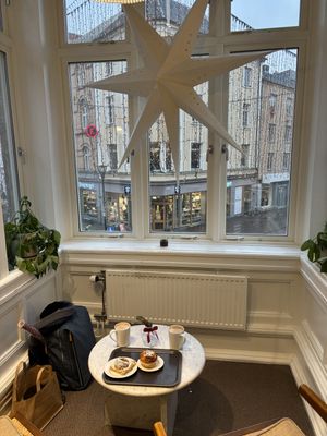 Nice view and comfy seats  at Gateau - Södra Förstadsgatan in Malmo