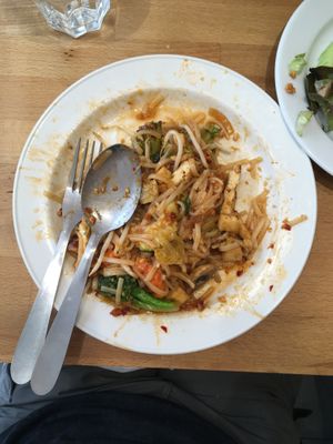 Vegan Pad Thai  at Kapunka - Cardinet in Paris