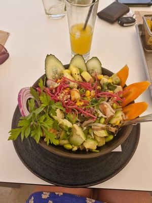 Vegetable poke bowl - with wakame salad in there too! at Casablanca  in Guardamar Del Segura