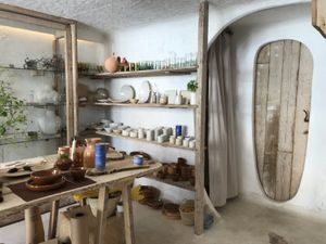 crockery for sale  at de moniö in Mallorca