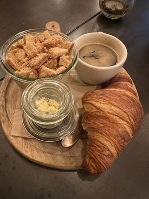 Classic deal - Apple Pie, croissant, coffee  at YB by Yoghurt Barn - Vinkenburgstraat in Utrecht