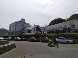Property picture from the front. at The Imperial Hotel & Restaurant in Guernsey