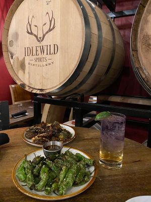 Shishito Dipping peppers, Daze and Tonic at Idlewild Spirits Brewpub and Restaurant in Winter Park