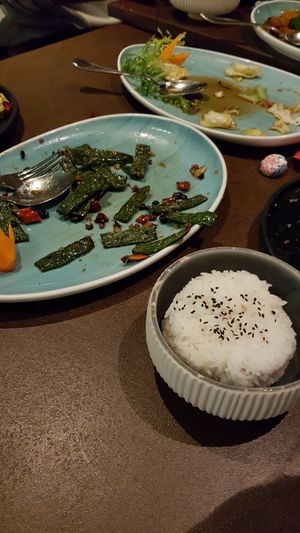 Vegan beans stir fry, vegan cabbage stir fry at Le Voyage in Munich