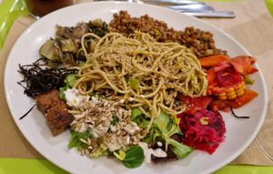 Combinat principal at Macrobiotic Zen in Barcelona