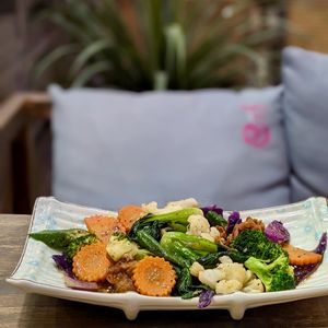 Vegan Sauteed Wheat Meat with Vegetables and Black Pepper Sauce at Paper Rice - Atrium in Central Singapore