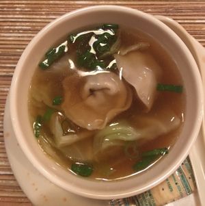 vegan won ton soup at Red Dragon in Spokane