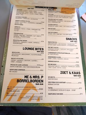 Brunch, lunch, desserts and snacks at Me & Mrs P in Velp