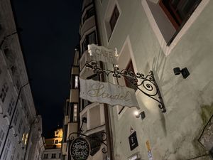 front  at Strudel Cafe Kröll in Innsbruck
