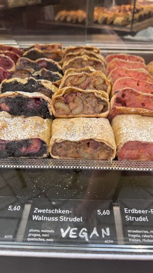  at Strudel Cafe Kröll in Innsbruck