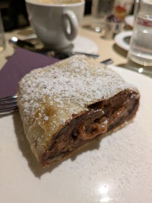  at Strudel Cafe Kröll in Innsbruck