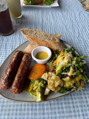 Vegan Bratwurstteller  at Tom's Pan German Bakery in Nuevo Arenal