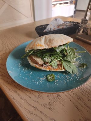 Flatbread with mushrooms at Pod Królem Polskim in Cieszyn