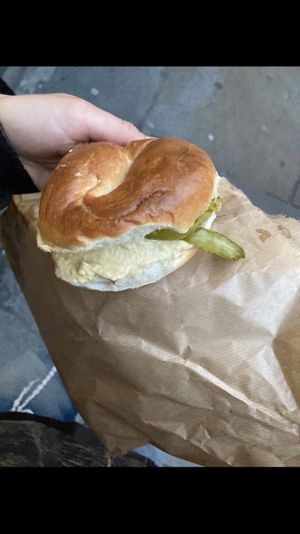 BAGEL: mustard + hummus + pickles TRUST ME  at Beigel Bake in Shoreditch