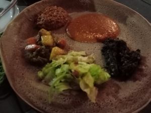 Vegan mix (16eur) at Red Sea in Vienna