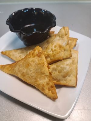 vegan cream cheese wontons at Mana Thai Comfort Food in Longmont