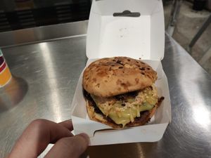 Steakhouse burguer #Veganuary at PLNT Burger in Boston