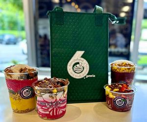 Mention the HappyCow Offer for Buy 4 smoothie bowls, get a FREE Cooler bag.  Stop in today! (Valid for in-store orders only, while supplies last) at Blendabowl Cafe in Pasadena