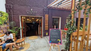 Entrance to Ukaw at UKAW Chocolate in Miraflores