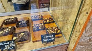 Vegan brownie at UKAW Chocolate in Miraflores
