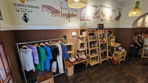  at UKAW Chocolate in Miraflores