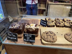 Labeled vegan sweets  at UKAW Chocolate in Miraflores