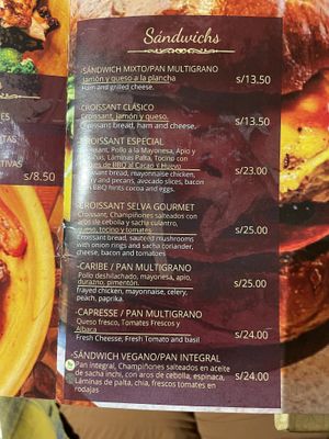 Menú  at UKAW Chocolate in Miraflores