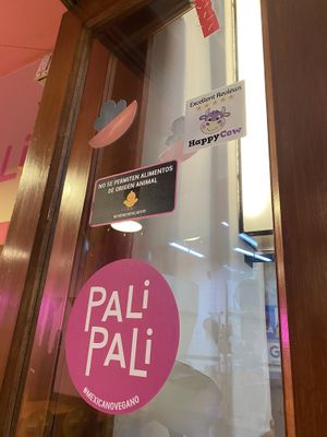 HappyCow Decal Spotted 👀  at Pali Pali Alameda in Mexico City