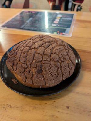 Chocolate Concha at Pali Pali Alameda in Mexico City