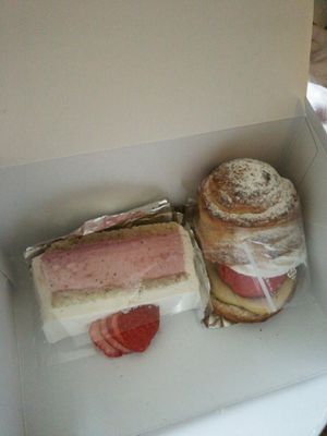 Cakes at T's Restaurant in Tokyo