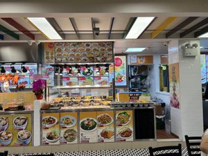   at Unicuz Vegetarian 宏缘素食 - Aperia Mall in Central Singapore