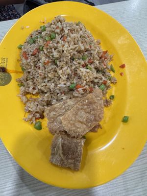 Vegan Vegetable Fried Rice  at Unicuz Vegetarian 宏缘素食 - Aperia Mall in Central Singapore