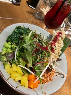 Udonnudeln mit Tofu und Gemüse 🍲  at Zen Chay 2  in Cologne
