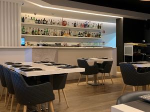 Interior & bar   at Ginsu in Terceira