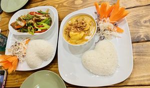 Stir fry and massaman curry at Taste of Thailand in Sheffield